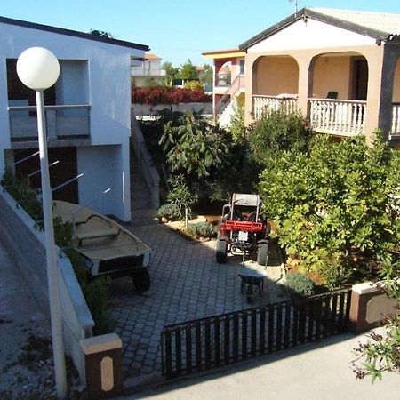 Apartments With A Parking Space Vir - 19547 المظهر الخارجي الصورة